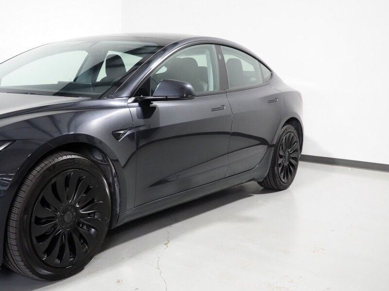 2025 Tesla Model 3 Long Range RWD *TRAFFIC AWARE CRUISE CONTROL, NAVIGATION, SAFETY ALERTS, SURROUND VIEW CAMERAS, PANORAMA GLASS ROOF, CLIMATE SEATS, HEATED STEERING, WIRELESS CHARGING Round Rock TX