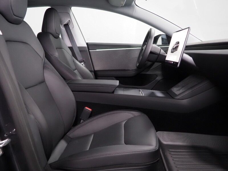 2025 Tesla Model 3 Long Range RWD *TRAFFIC AWARE CRUISE CONTROL, NAVIGATION, SAFETY ALERTS, SURROUND VIEW CAMERAS, PANORAMA GLASS ROOF, CLIMATE SEATS, HEATED STEERING, WIRELESS CHARGING Round Rock TX
