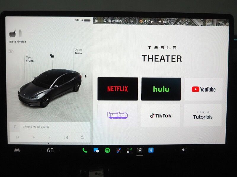 2025 Tesla Model 3 Long Range RWD *TRAFFIC AWARE CRUISE CONTROL, NAVIGATION, SAFETY ALERTS, SURROUND VIEW CAMERAS, PANORAMA GLASS ROOF, CLIMATE SEATS, HEATED STEERING, WIRELESS CHARGING Round Rock TX