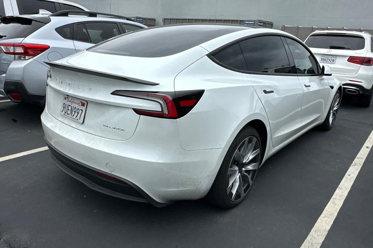 2025 Tesla Model 3 Long Range