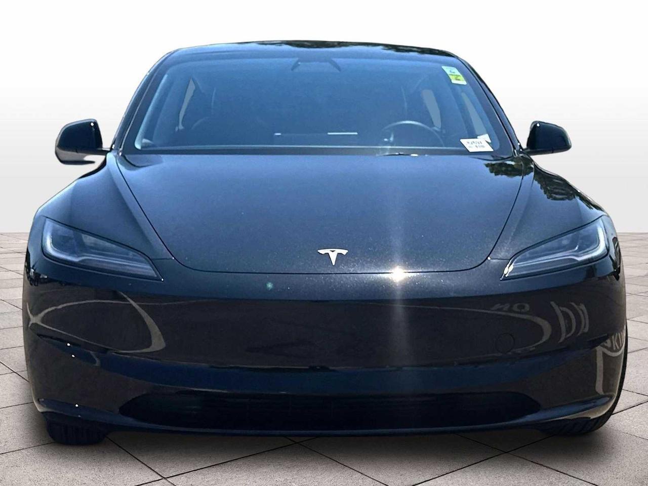 2025 Tesla Model 3 Long Range