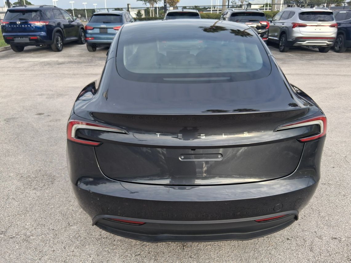2025 Tesla Model 3 Long Range Sedan 4D