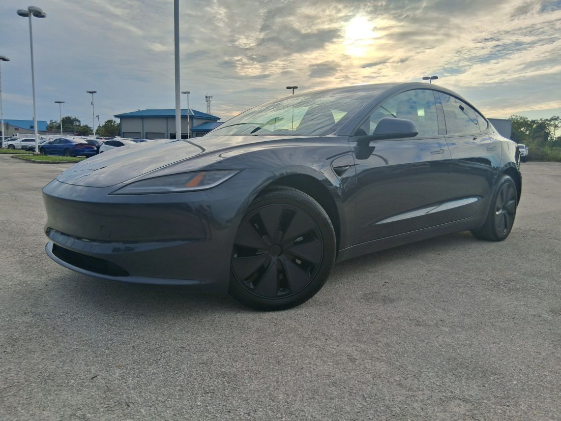 2025 Tesla Model 3 Long Range Sedan 4D