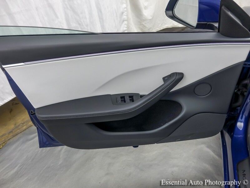 2025 Tesla Model 3 Long Range Willowbrook IL