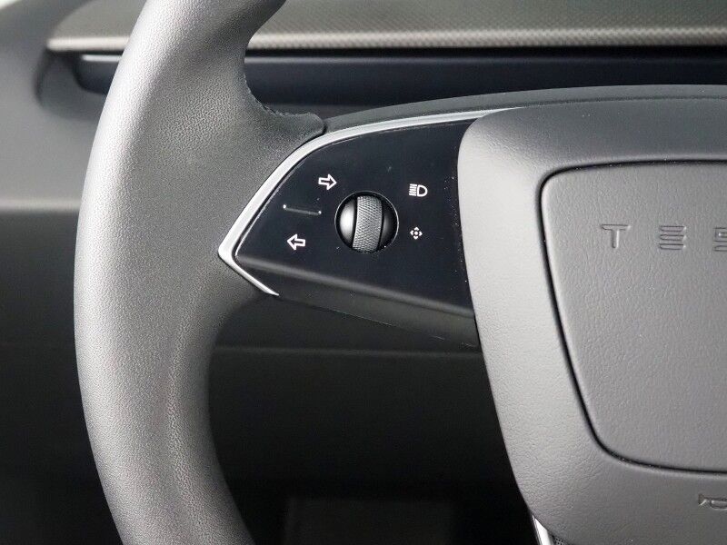 2025 Tesla Model 3 Performance AWD *TRAFFIC AWARE CRUISE CONTROL, NAVIGATION, SAFETY ALERTS, SURROUND VIEW CAMERAS, PANORAMA GLASS ROOF, CLIMATE SEATS, HEATED STEERING, 20 INCH WARP FORGED WHEELS, WIRELESS CHARGING Round Rock TX