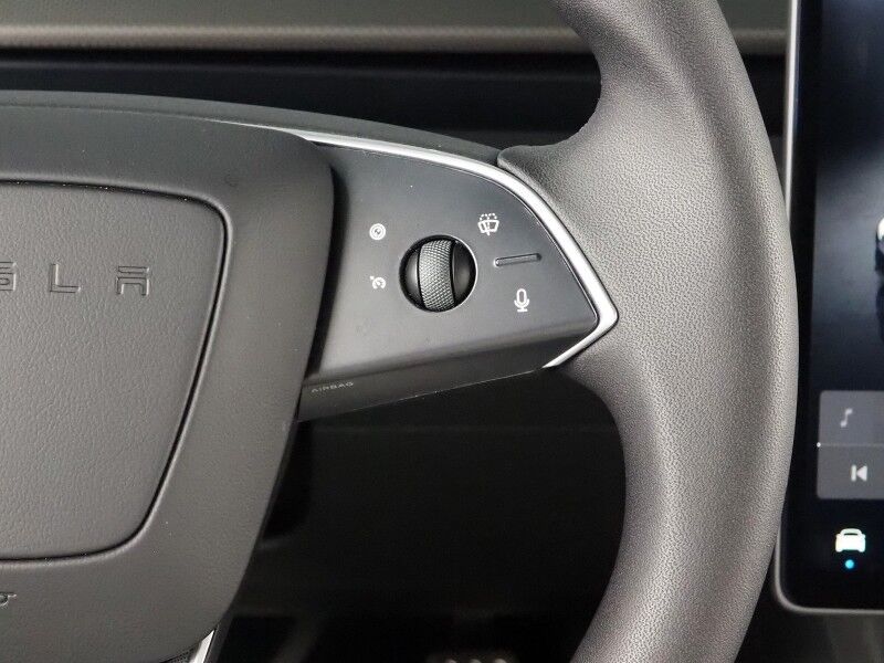 2025 Tesla Model 3 Performance AWD *TRAFFIC AWARE CRUISE CONTROL, NAVIGATION, SAFETY ALERTS, SURROUND VIEW CAMERAS, PANORAMA GLASS ROOF, CLIMATE SEATS, HEATED STEERING, 20 INCH WARP FORGED WHEELS, WIRELESS CHARGING Round Rock TX