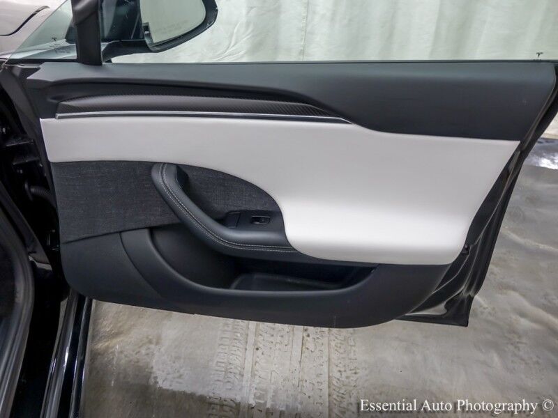 2025 Tesla Model S Plaid Willowbrook IL