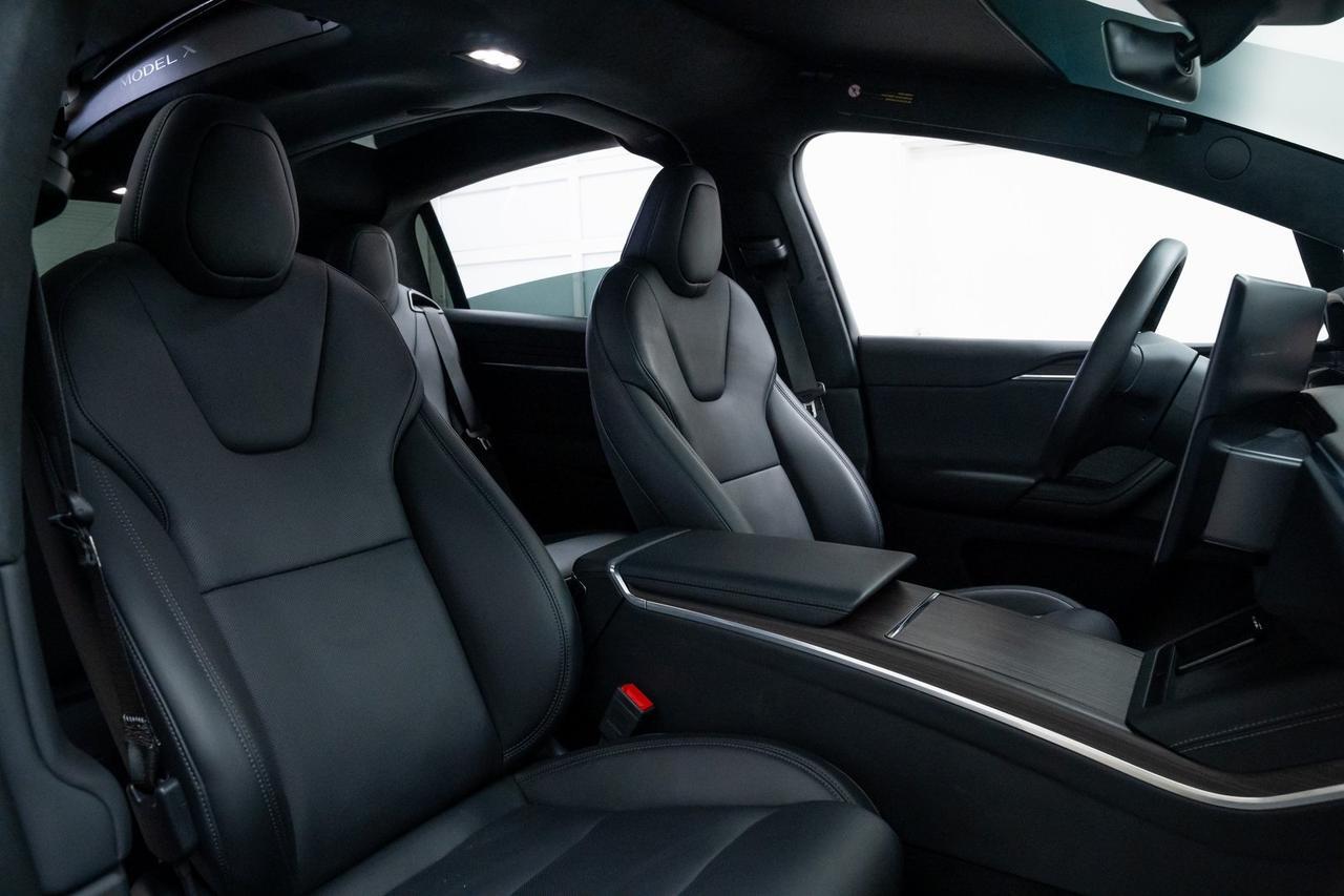 2025 Tesla Model X 1 Owner Vented Seats Premium Audio Portland OR