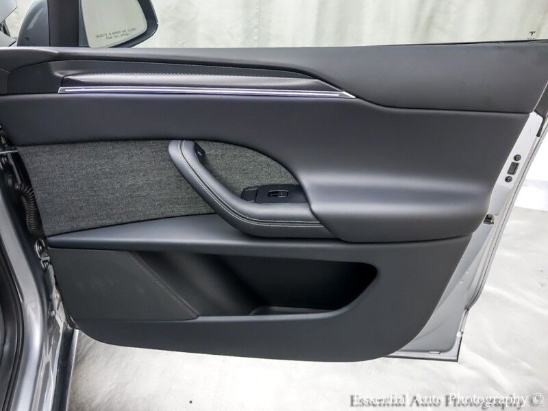 2025 Tesla Model X Plaid Willowbrook IL