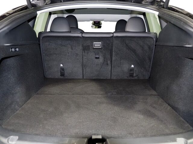 2025 Tesla Model Y Long Range *AUTOPILOT, NAVIGATION, SAFETY ALERTS, ADAPTIVE CRUISE, SURROUND VIEW CAMERAS, PANORAMA GLASS ROOF, HEATED SEATS/STEERING WHEEL, BLUETOOTH, WIRELESS CHARGING Round Rock TX