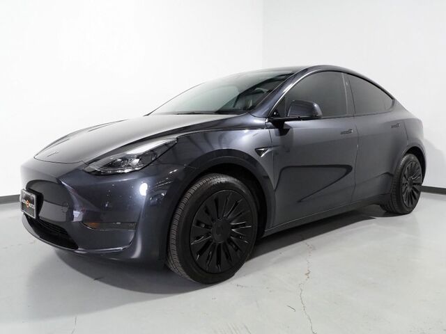 2025 Tesla Model Y Long Range *AUTOPILOT, NAVIGATION, SAFETY ALERTS, ADAPTIVE CRUISE, SURROUND VIEW CAMERAS, PANORAMA GLASS ROOF, HEATED SEATS/STEERING WHEEL, BLUETOOTH, WIRELESS CHARGING Round Rock TX
