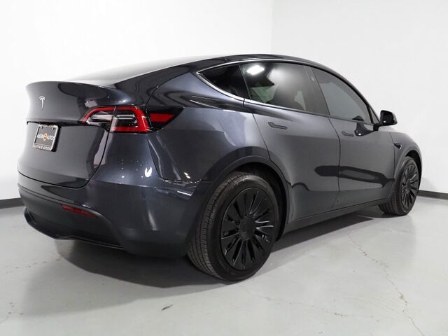 2025 Tesla Model Y Long Range *AUTOPILOT, NAVIGATION, SAFETY ALERTS, ADAPTIVE CRUISE, SURROUND VIEW CAMERAS, PANORAMA GLASS ROOF, HEATED SEATS/STEERING WHEEL, BLUETOOTH, WIRELESS CHARGING Round Rock TX