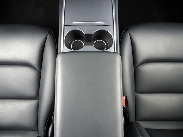 2025 Tesla Model Y Long Range *AUTOPILOT, NAVIGATION, SAFETY ALERTS, ADAPTIVE CRUISE, SURROUND VIEW CAMERAS, PANORAMA GLASS ROOF, HEATED SEATS/STEERING WHEEL, BLUETOOTH, WIRELESS CHARGING Round Rock TX