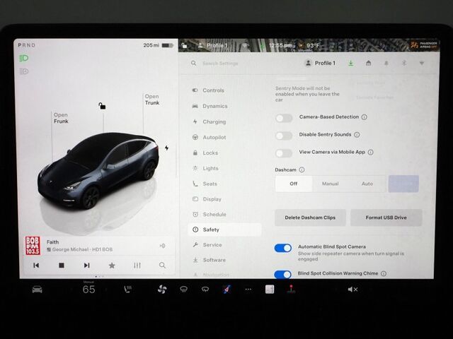 2025 Tesla Model Y Long Range *AUTOPILOT, NAVIGATION, SAFETY ALERTS, ADAPTIVE CRUISE, SURROUND VIEW CAMERAS, PANORAMA GLASS ROOF, HEATED SEATS/STEERING WHEEL, BLUETOOTH, WIRELESS CHARGING Round Rock TX
