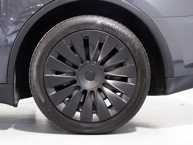 2025 Tesla Model Y Long Range *AUTOPILOT, NAVIGATION, SAFETY ALERTS, ADAPTIVE CRUISE, SURROUND VIEW CAMERAS, PANORAMA GLASS ROOF, HEATED SEATS/STEERING WHEEL, BLUETOOTH, WIRELESS CHARGING Round Rock TX