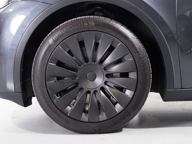2025 Tesla Model Y Long Range *AUTOPILOT, NAVIGATION, SAFETY ALERTS, ADAPTIVE CRUISE, SURROUND VIEW CAMERAS, PANORAMA GLASS ROOF, HEATED SEATS/STEERING WHEEL, BLUETOOTH, WIRELESS CHARGING Round Rock TX