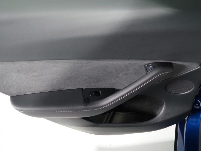 2025 Tesla Model Y Long Range AWD *7 SEATER (3RD ROW), AUTOPILOT, NAVIGATION, SAFETY ALERTS, ADAPTIVE CRUISE, SURROUND VIEW CAMERAS, PANORAMA GLASS ROOF, HEATED SEATS/STEERING WHEEL, WIRELESS CHARGING Round Rock TX