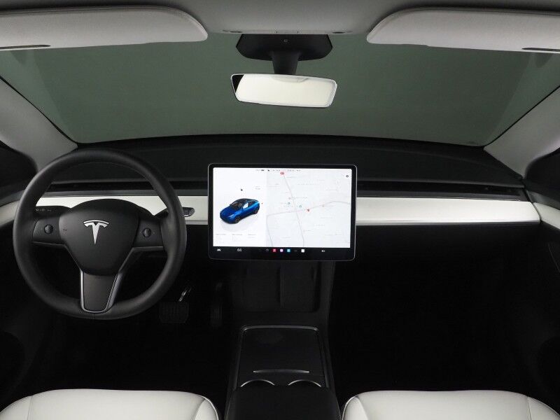 2025 Tesla Model Y Long Range AWD *7 SEATER (3RD ROW), AUTOPILOT, NAVIGATION, SAFETY ALERTS, ADAPTIVE CRUISE, SURROUND VIEW CAMERAS, PANORAMA GLASS ROOF, HEATED SEATS/STEERING WHEEL, WIRELESS CHARGING Round Rock TX