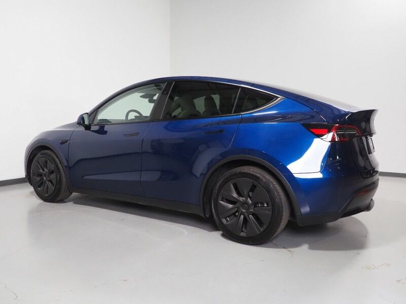 2025 Tesla Model Y Long Range AWD *7 SEATER (3RD ROW), AUTOPILOT, NAVIGATION, SAFETY ALERTS, ADAPTIVE CRUISE, SURROUND VIEW CAMERAS, PANORAMA GLASS ROOF, HEATED SEATS/STEERING WHEEL, WIRELESS CHARGING Round Rock TX
