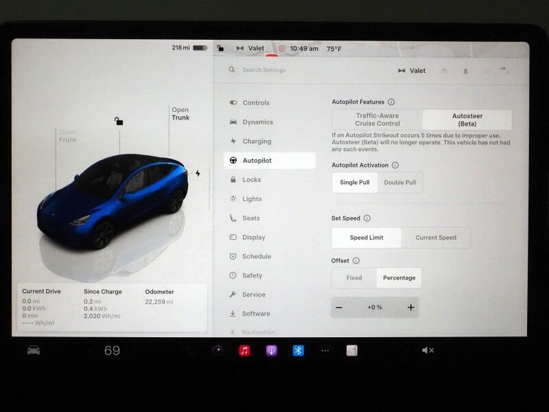 2025 Tesla Model Y Long Range AWD *7 SEATER (3RD ROW), AUTOPILOT, NAVIGATION, SAFETY ALERTS, ADAPTIVE CRUISE, SURROUND VIEW CAMERAS, PANORAMA GLASS ROOF, HEATED SEATS/STEERING WHEEL, WIRELESS CHARGING Round Rock TX