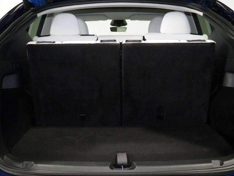 2025 Tesla Model Y Long Range AWD *7 SEATER (3RD ROW), AUTOPILOT, NAVIGATION, SAFETY ALERTS, ADAPTIVE CRUISE, SURROUND VIEW CAMERAS, PANORAMA GLASS ROOF, HEATED SEATS/STEERING WHEEL, WIRELESS CHARGING Round Rock TX