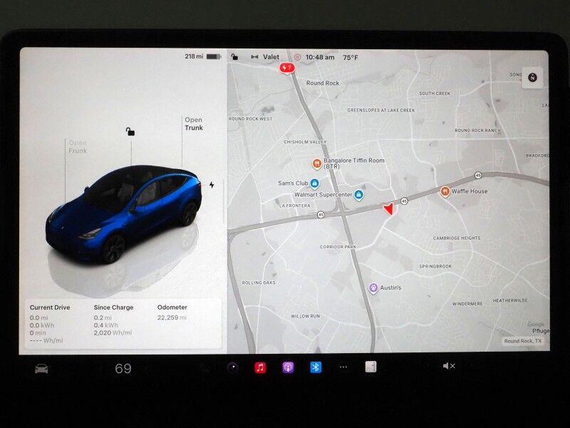 2025 Tesla Model Y Long Range AWD *7 SEATER (3RD ROW), AUTOPILOT, NAVIGATION, SAFETY ALERTS, ADAPTIVE CRUISE, SURROUND VIEW CAMERAS, PANORAMA GLASS ROOF, HEATED SEATS/STEERING WHEEL, WIRELESS CHARGING Round Rock TX