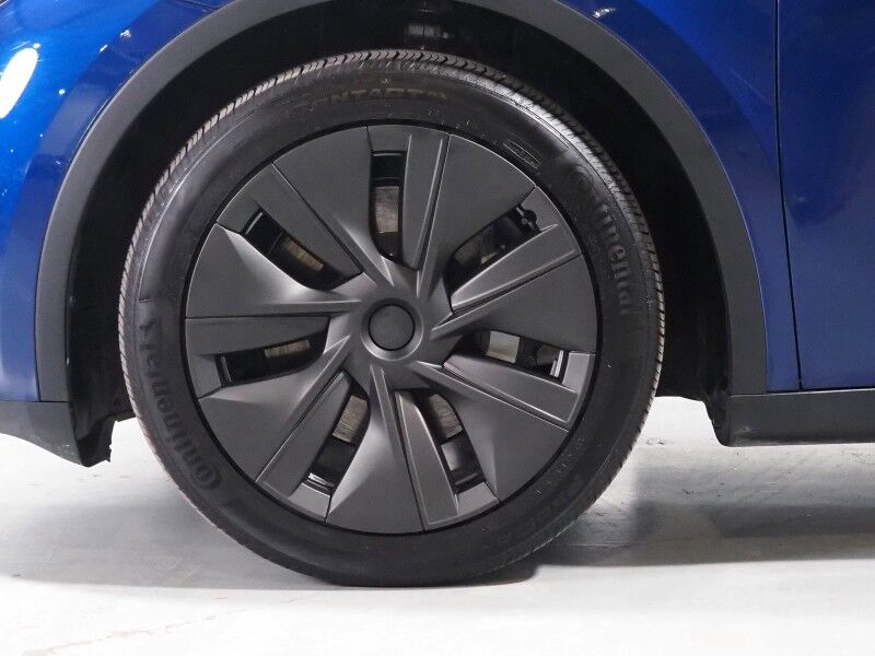 2025 Tesla Model Y Long Range AWD *7 SEATER (3RD ROW), AUTOPILOT, NAVIGATION, SAFETY ALERTS, ADAPTIVE CRUISE, SURROUND VIEW CAMERAS, PANORAMA GLASS ROOF, HEATED SEATS/STEERING WHEEL, WIRELESS CHARGING Round Rock TX