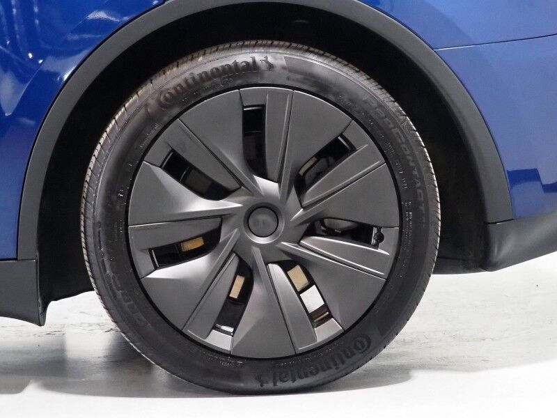 2025 Tesla Model Y Long Range AWD *7 SEATER (3RD ROW), AUTOPILOT, NAVIGATION, SAFETY ALERTS, ADAPTIVE CRUISE, SURROUND VIEW CAMERAS, PANORAMA GLASS ROOF, HEATED SEATS/STEERING WHEEL, WIRELESS CHARGING Round Rock TX