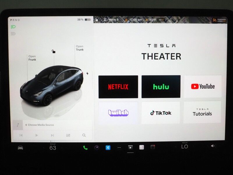 2025 Tesla Model Y Long Range AWD *AUTOPILOT, NAVIGATION, SAFETY ALERTS, ADAPTIVE CRUISE, SURROUND VIEW CAMERAS, PANORAMA GLASS ROOF, HEATED SEATS/STEERING WHEEL, 20 INCH WHEELS, WIRELESS CHARGING Round Rock TX