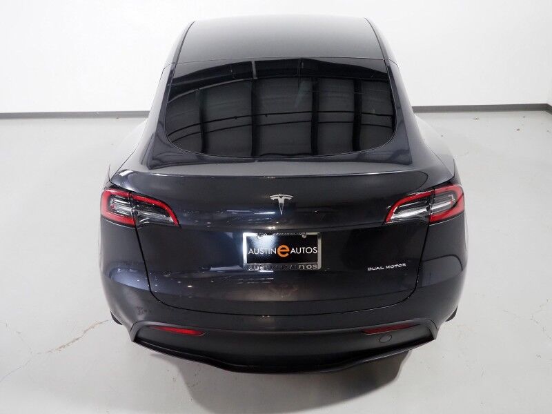 2025 Tesla Model Y Long Range AWD *AUTOPILOT, NAVIGATION, SAFETY ALERTS, ADAPTIVE CRUISE, SURROUND VIEW CAMERAS, PANORAMA GLASS ROOF, HEATED SEATS/STEERING WHEEL, 20 INCH WHEELS, WIRELESS CHARGING Round Rock TX
