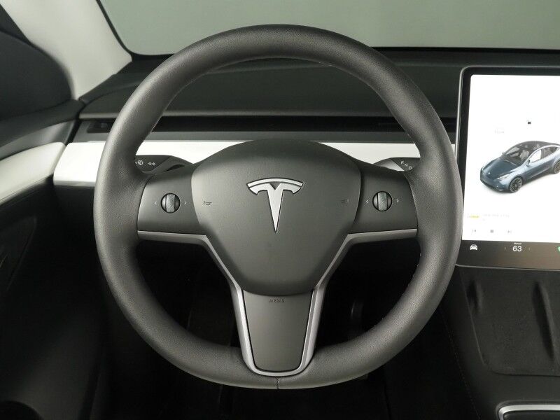 2025 Tesla Model Y Long Range AWD *AUTOPILOT, NAVIGATION, SAFETY ALERTS, ADAPTIVE CRUISE, SURROUND VIEW CAMERAS, PANORAMA GLASS ROOF, HEATED SEATS/STEERING WHEEL, 20 INCH WHEELS, WIRELESS CHARGING Round Rock TX