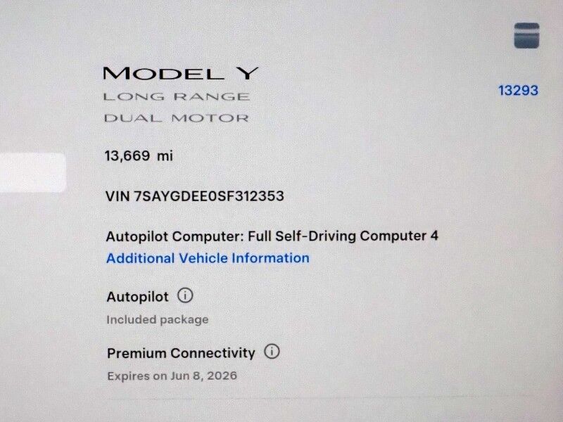 2025 Tesla Model Y Long Range AWD *AUTOPILOT, NAVIGATION, SAFETY ALERTS, ADAPTIVE CRUISE, SURROUND VIEW CAMERAS, PANORAMA GLASS ROOF, HEATED SEATS/STEERING WHEEL, 20 INCH WHEELS, WIRELESS CHARGING Round Rock TX