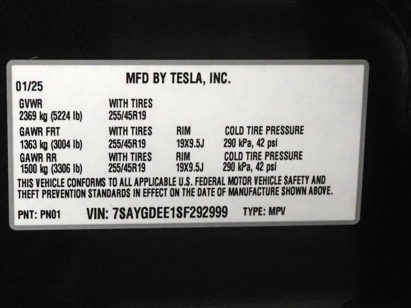 2025 Tesla Model Y Long Range AWD *AUTOPILOT, NAVIGATION, SAFETY ALERTS, ADAPTIVE CRUISE, SURROUND VIEW CAMERAS, PANORAMA GLASS ROOF, HEATED SEATS/STEERING WHEEL, WIRELESS CHARGING Round Rock TX
