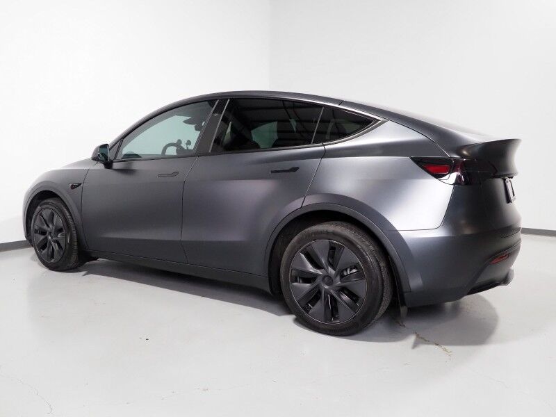 2025 Tesla Model Y Long Range AWD *AUTOPILOT, NAVIGATION, SAFETY ALERTS, ADAPTIVE CRUISE, SURROUND VIEW CAMERAS, PANORAMA GLASS ROOF, HEATED SEATS/STEERING WHEEL, WIRELESS CHARGING Round Rock TX