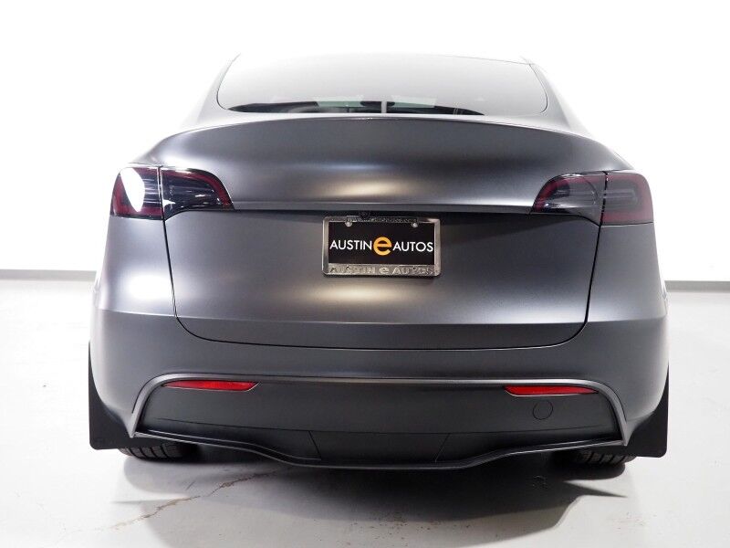 2025 Tesla Model Y Long Range AWD *AUTOPILOT, NAVIGATION, SAFETY ALERTS, ADAPTIVE CRUISE, SURROUND VIEW CAMERAS, PANORAMA GLASS ROOF, HEATED SEATS/STEERING WHEEL, WIRELESS CHARGING Round Rock TX