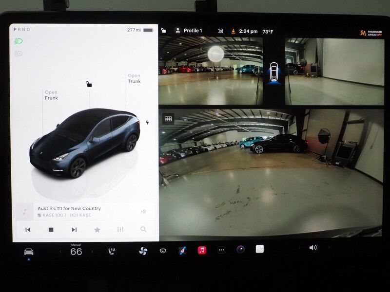 2025 Tesla Model Y Long Range AWD *AUTOPILOT, NAVIGATION, SAFETY ALERTS, ADAPTIVE CRUISE, SURROUND VIEW CAMERAS, PANORAMA GLASS ROOF, HEATED SEATS/STEERING WHEEL, WIRELESS CHARGING Round Rock TX