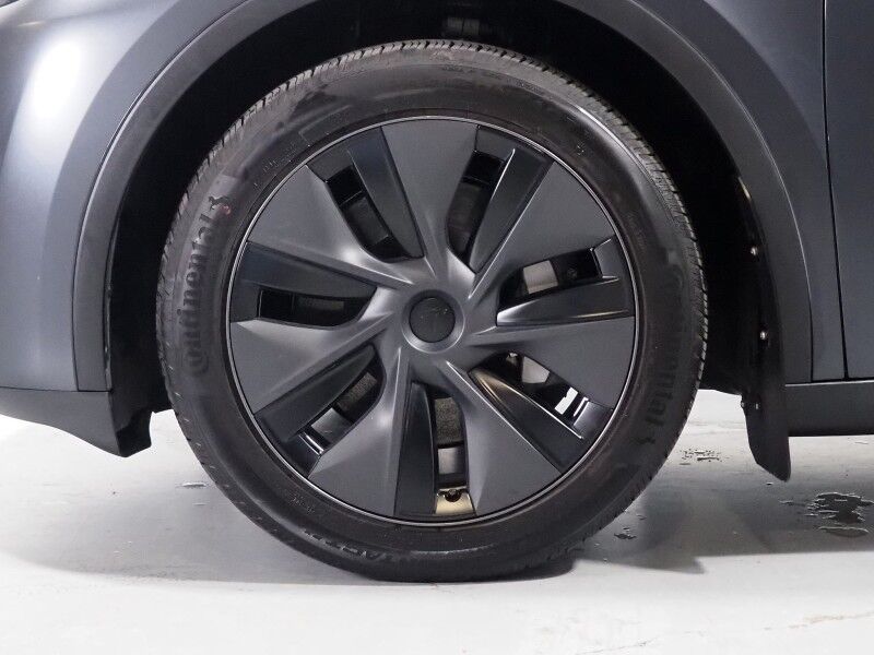2025 Tesla Model Y Long Range AWD *AUTOPILOT, NAVIGATION, SAFETY ALERTS, ADAPTIVE CRUISE, SURROUND VIEW CAMERAS, PANORAMA GLASS ROOF, HEATED SEATS/STEERING WHEEL, WIRELESS CHARGING Round Rock TX
