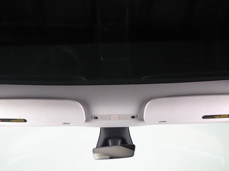 2025 Tesla Model Y Long Range AWD *AUTOPILOT, NAVIGATION, SAFETY ALERTS, ADAPTIVE CRUISE, SURROUND VIEW CAMERAS, PANORAMA GLASS ROOF, HEATED SEATS/STEERING WHEEL, WIRELESS CHARGING Round Rock TX