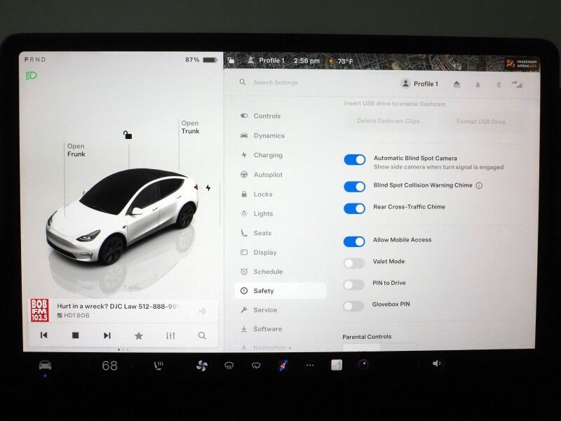 2025 Tesla Model Y Long Range AWD *AUTOPILOT, NAVIGATION, SAFETY ALERTS, ADAPTIVE CRUISE, SURROUND VIEW CAMERAS, PANORAMA GLASS ROOF, HEATED SEATS/STEERING WHEEL, WIRELESS CHARGING Round Rock TX