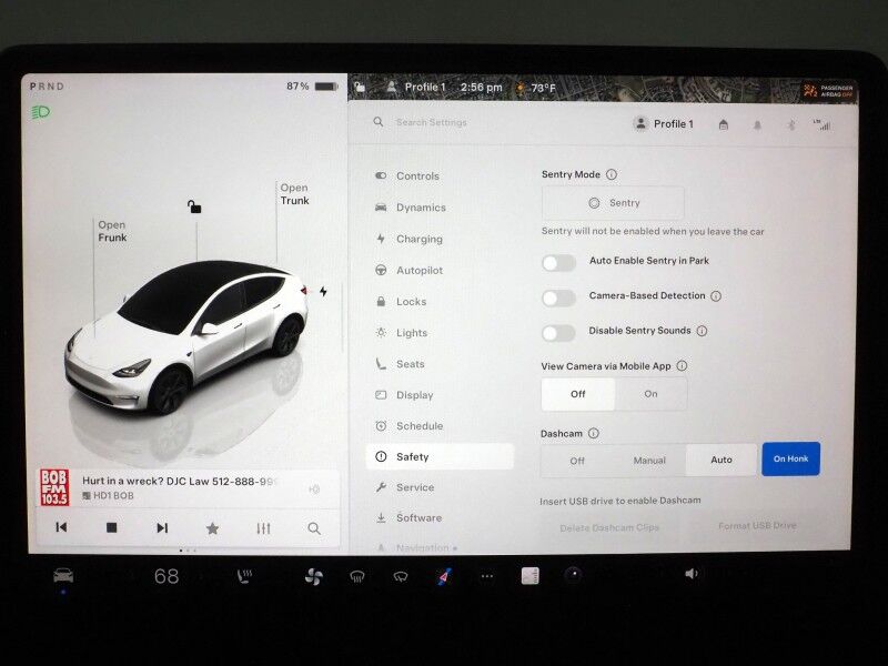 2025 Tesla Model Y Long Range AWD *AUTOPILOT, NAVIGATION, SAFETY ALERTS, ADAPTIVE CRUISE, SURROUND VIEW CAMERAS, PANORAMA GLASS ROOF, HEATED SEATS/STEERING WHEEL, WIRELESS CHARGING Round Rock TX