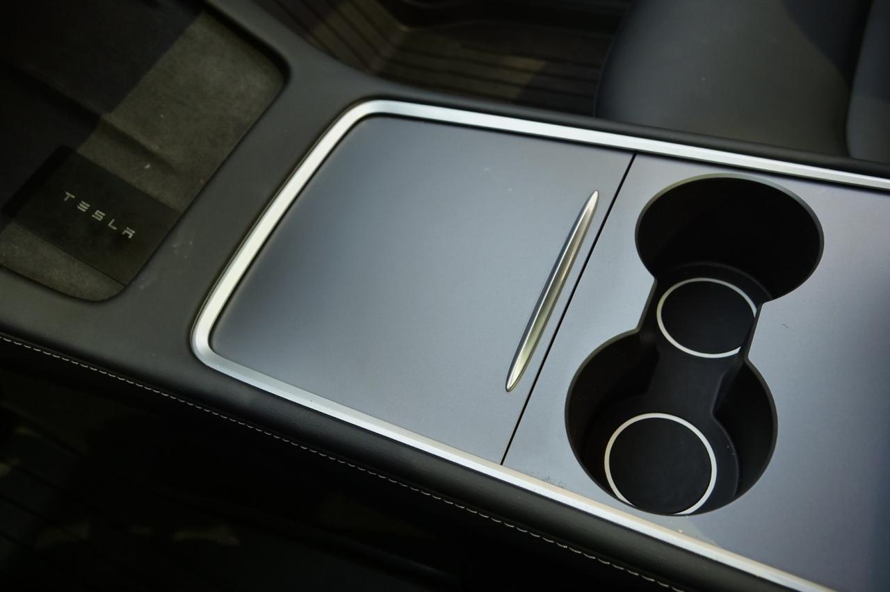 2025 Tesla Model Y Long Range / AWD / Heated Seats! Lincolnton NC