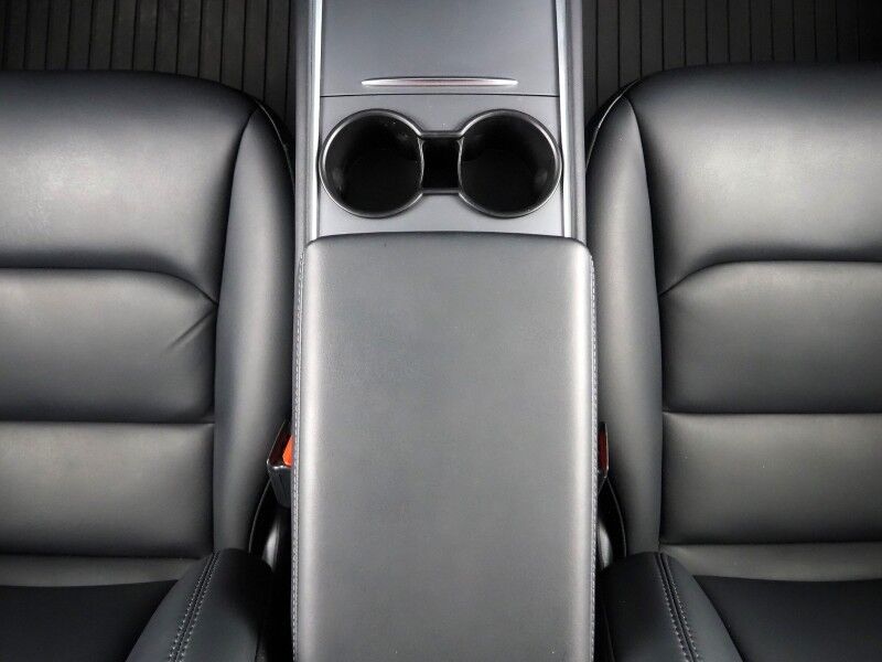 2025 Tesla Model Y Long Range AWD *TRAFFIC AWARE CRUISE CONTROL, NAVIGATION, SAFETY ALERTS, SURROUND VIEW CAMERAS, PANORAMA GLASS ROOF, HEATED SEATS/STEERING WHEEL, WIRELESS CHARGING Round Rock TX