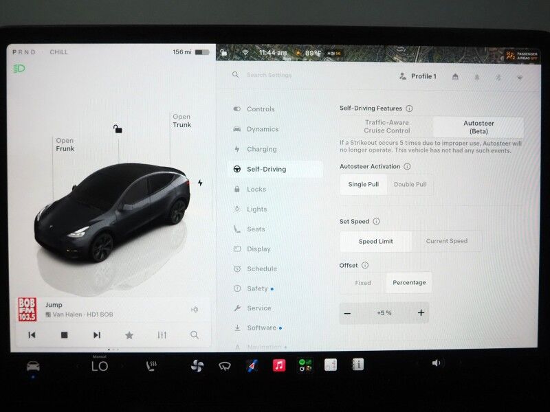 2025 Tesla Model Y Long Range AWD *TRAFFIC AWARE CRUISE CONTROL, NAVIGATION, SAFETY ALERTS, SURROUND VIEW CAMERAS, PANORAMA GLASS ROOF, HEATED SEATS/STEERING WHEEL, WIRELESS CHARGING Round Rock TX