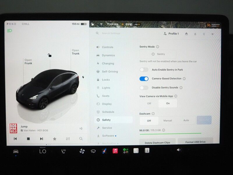 2025 Tesla Model Y Long Range AWD *TRAFFIC AWARE CRUISE CONTROL, NAVIGATION, SAFETY ALERTS, SURROUND VIEW CAMERAS, PANORAMA GLASS ROOF, HEATED SEATS/STEERING WHEEL, WIRELESS CHARGING Round Rock TX