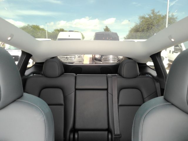2025 Tesla Model Y Long Range Dual Motor All-Wheel Drive Plano TX