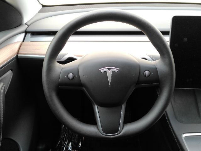 2025 Tesla Model Y Long Range Dual Motor All-Wheel Drive Plano TX
