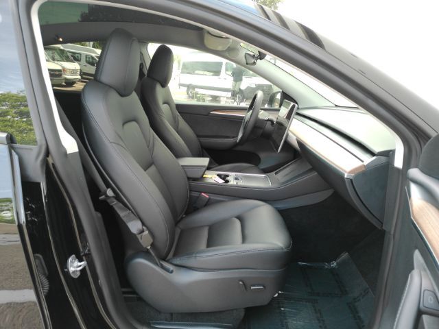 2025 Tesla Model Y Long Range Dual Motor All-Wheel Drive Plano TX