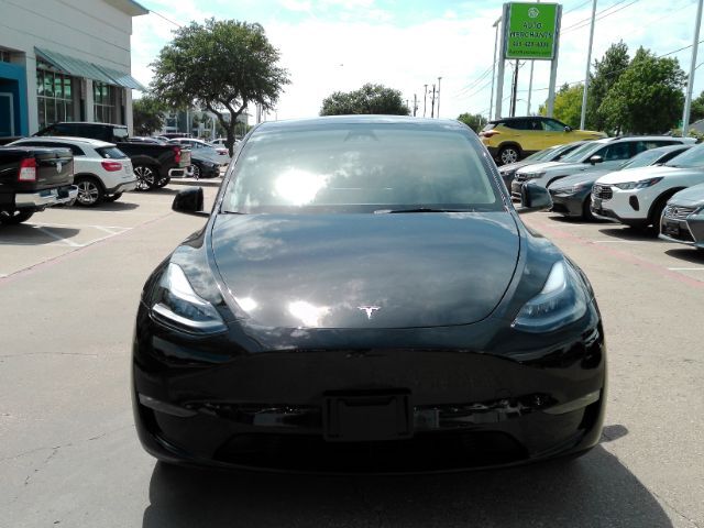 2025 Tesla Model Y Long Range Dual Motor All-Wheel Drive