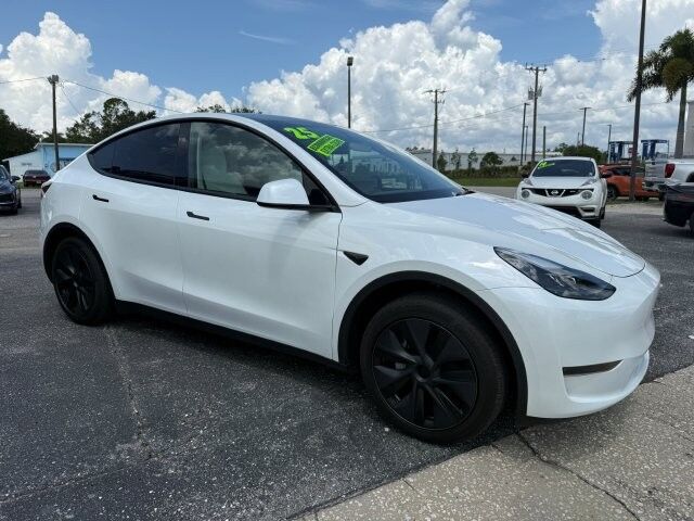 2025 Tesla Model Y