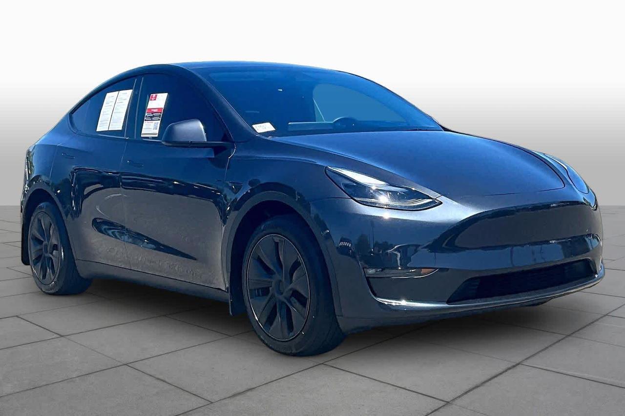 2025 Tesla Model Y Long Range